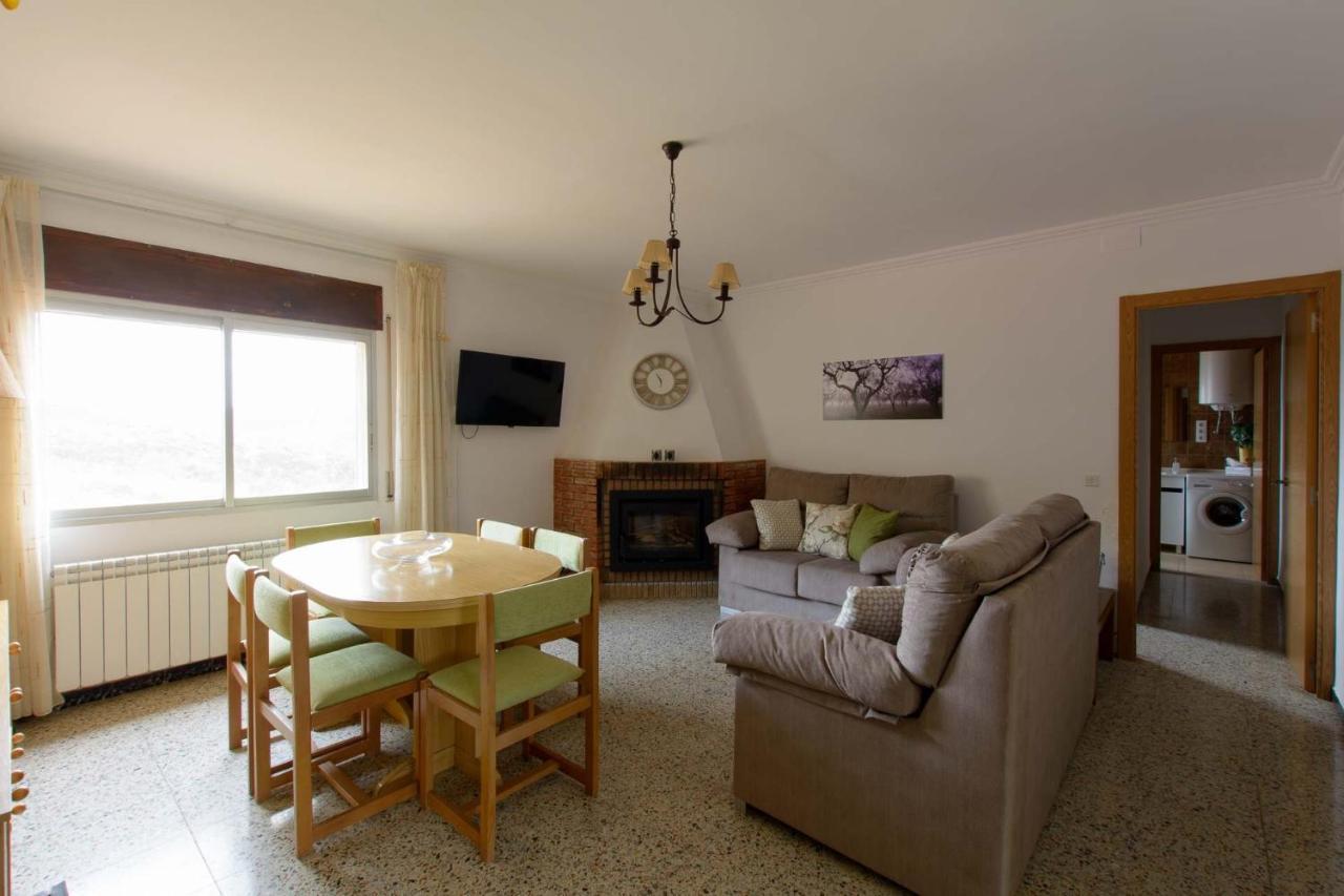 Apartaments La Pertusa 2O Corca  Eksteriør billede