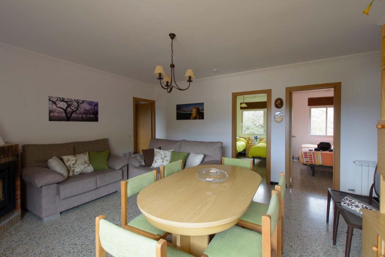 Apartaments La Pertusa 2O Corca  Eksteriør billede