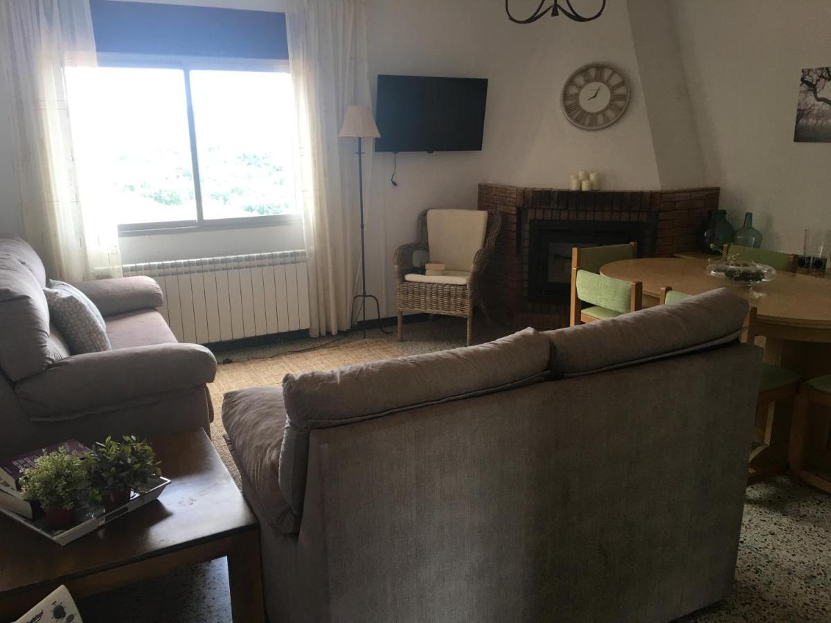 Apartaments La Pertusa 2O Corca  Eksteriør billede