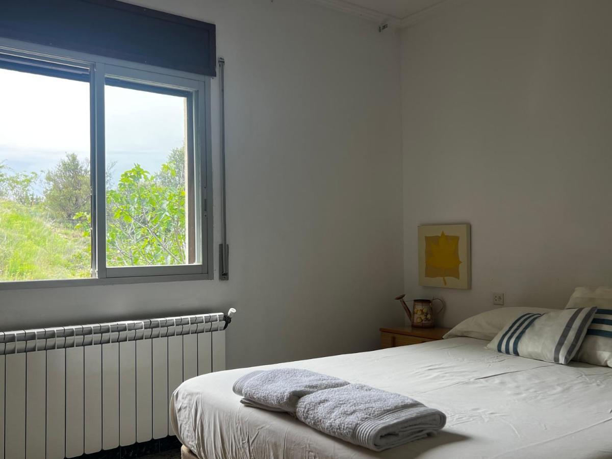 Apartaments La Pertusa 2O Corca  Eksteriør billede